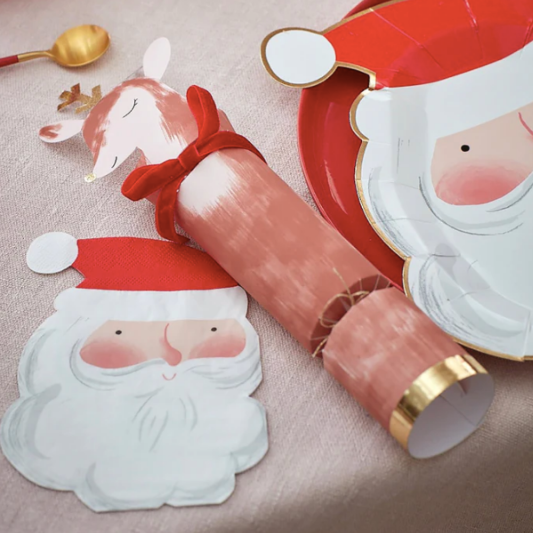 Santa &amp; His Reindeer Christmas Crackers
